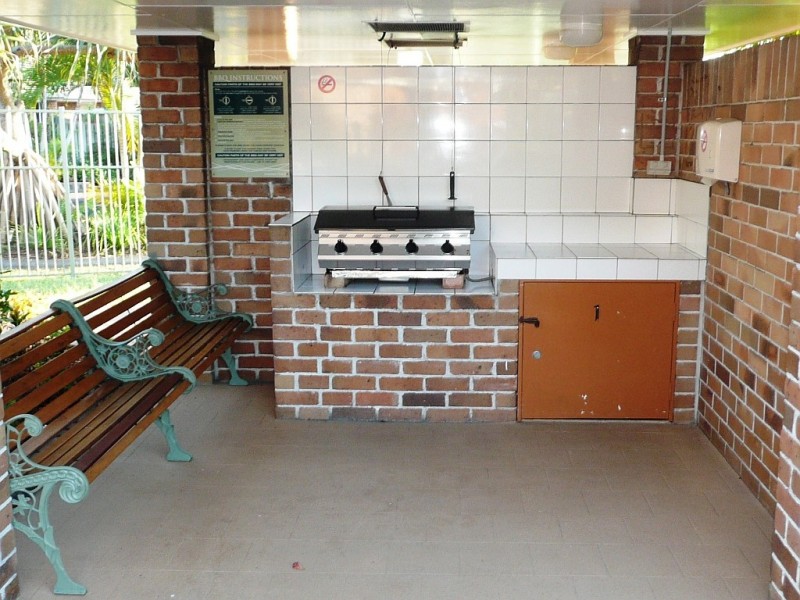 23/ 97-137 Edmund Rice drive, Southport QLD 4215
