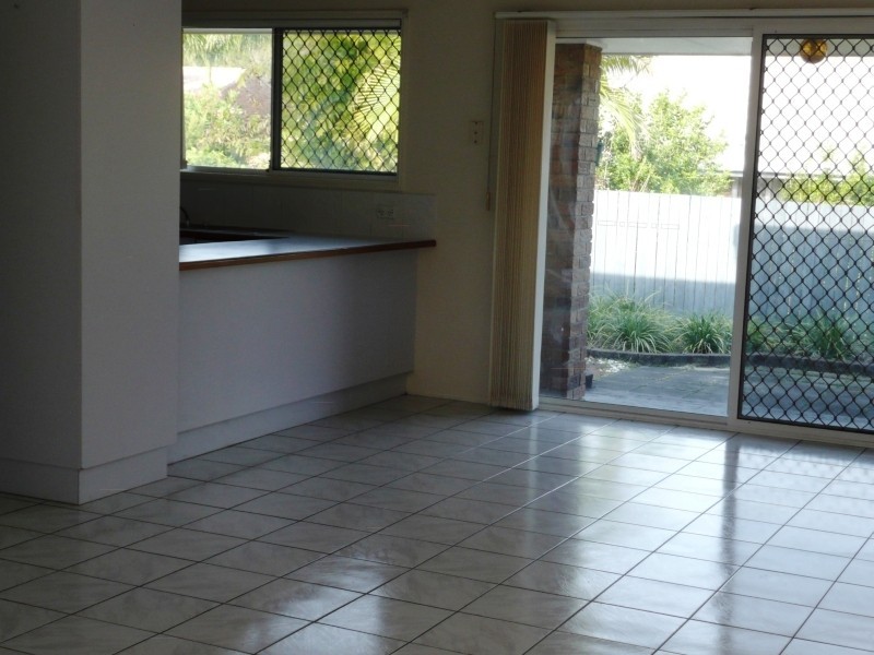 64/97-137 Edmund Rice Dr, Southport QLD 4215