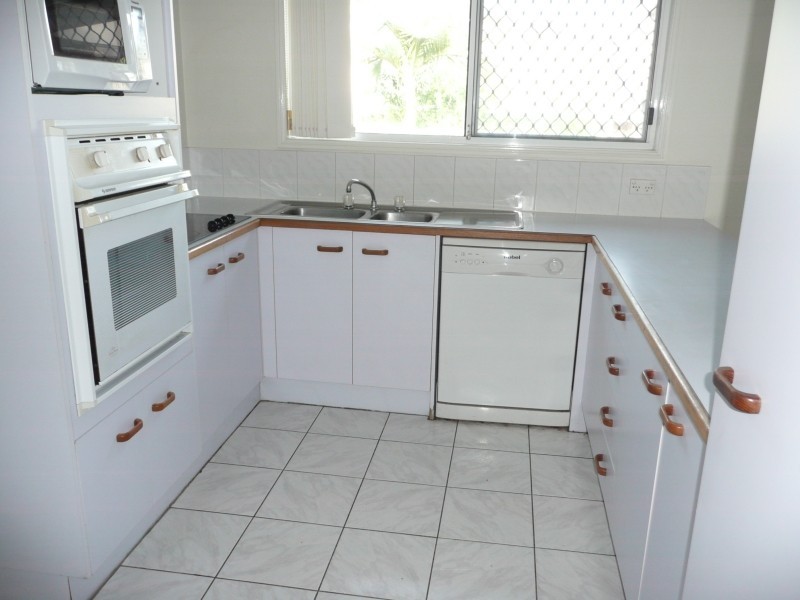 64/97-137 Edmund Rice Dr, Southport QLD 4215