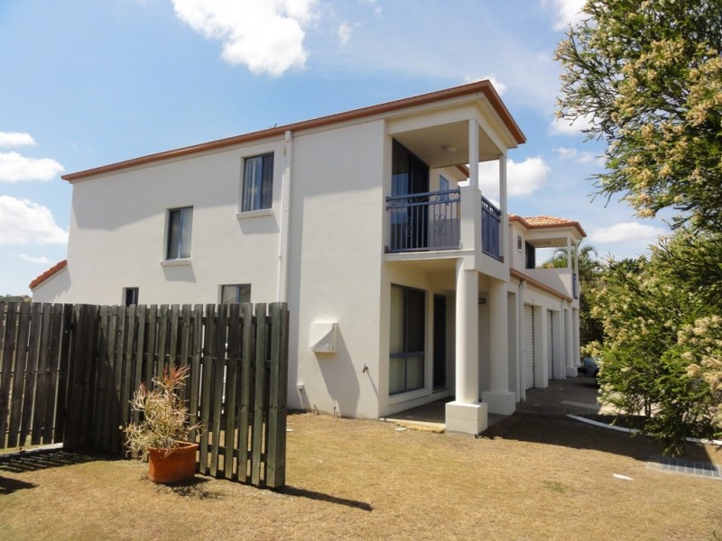 44/2 Studio Drive, Pacific Pines QLD 4211