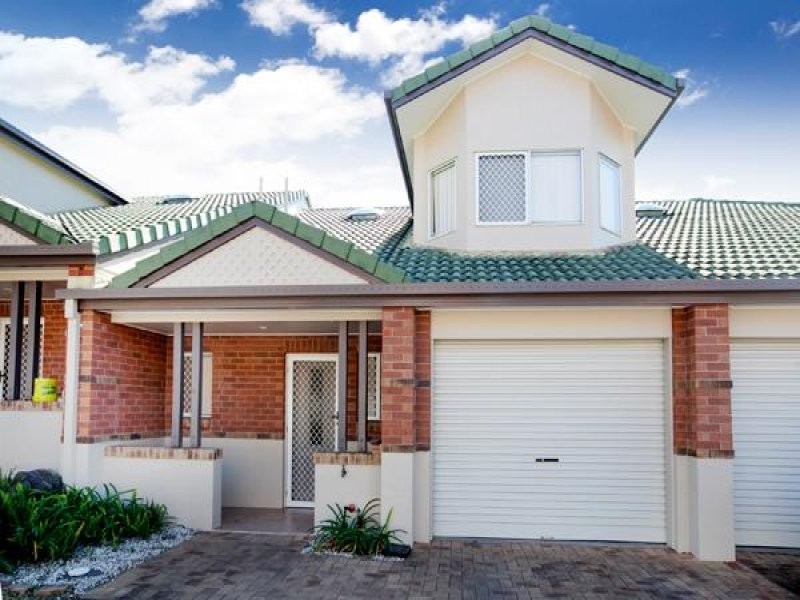 580 Seventeen Mile Rocks Rd, Sinnamon Park QLD 4073