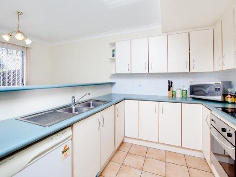 580 Seventeen Mile Rocks Rd, Sinnamon Park QLD 4073
