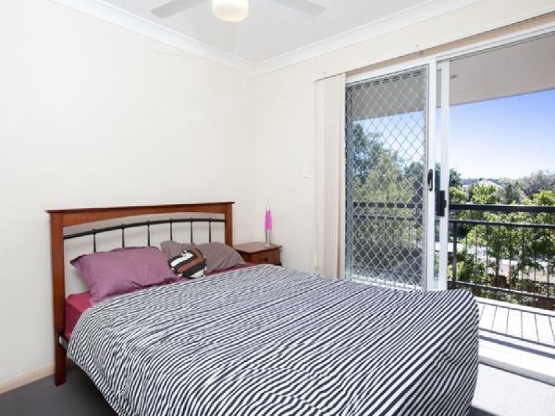 580 Seventeen Mile Rocks Rd, Sinnamon Park QLD 4073