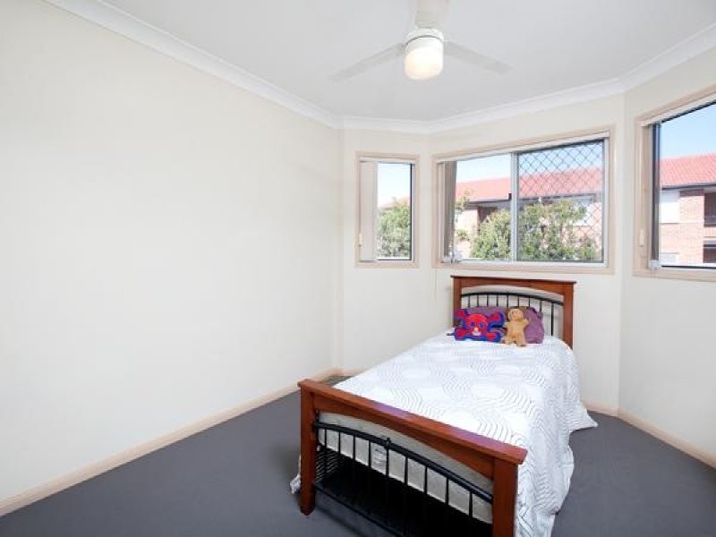 580 Seventeen Mile Rocks Rd, Sinnamon Park QLD 4073
