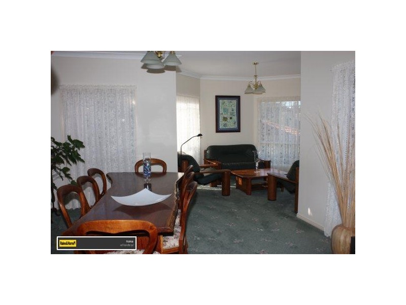 20 Bauple Street, Albany Creek QLD 4035