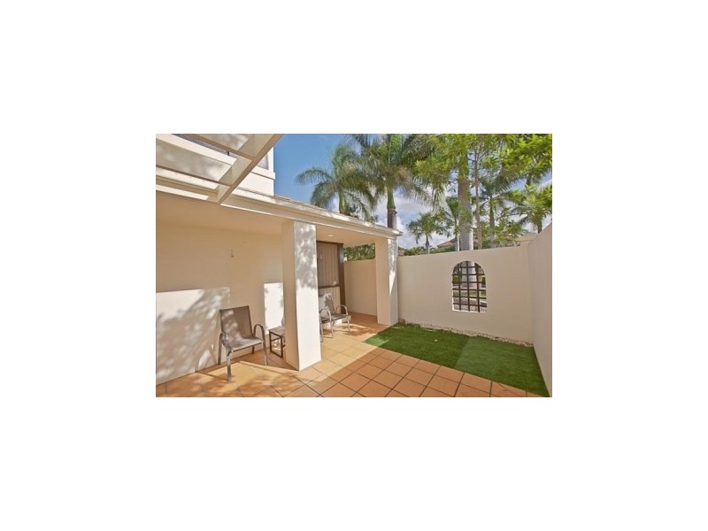 77/60 CASEYS ROAD, Hope Island QLD 4212
