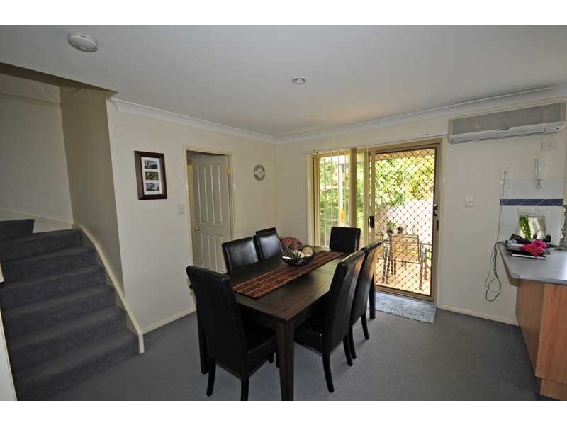 10 Chapman Place, Oxley QLD 4075