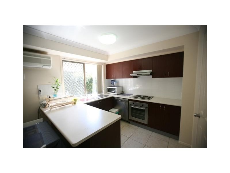 28 Coora Street, Wishart QLD 4122