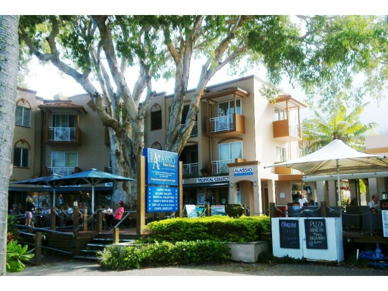 139 Williams Esplanade, Palm Cove QLD 4879