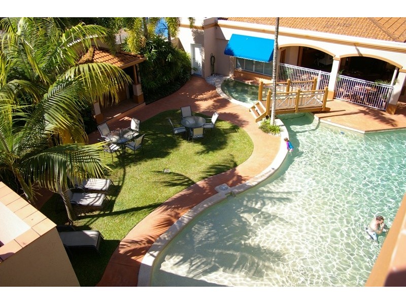 139 Williams Esplanade, Palm Cove QLD 4879