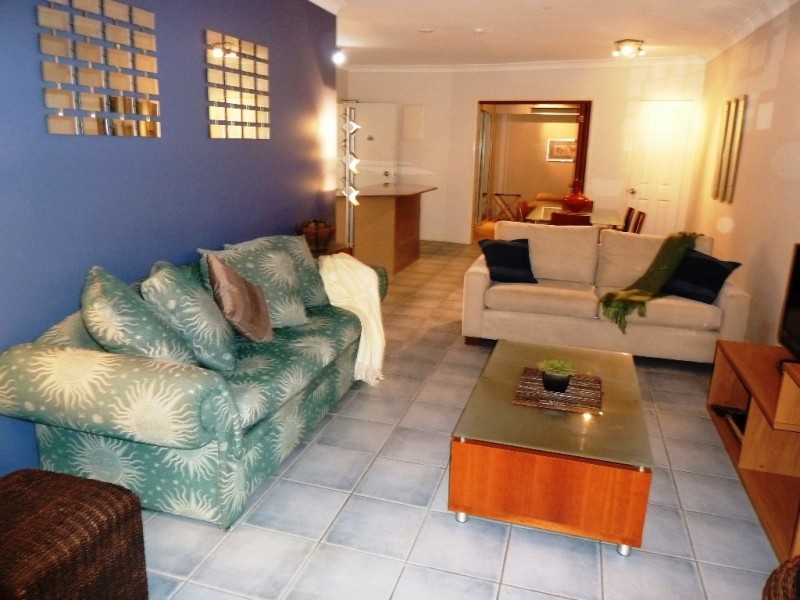139 Williams Esplanade, Palm Cove QLD 4879