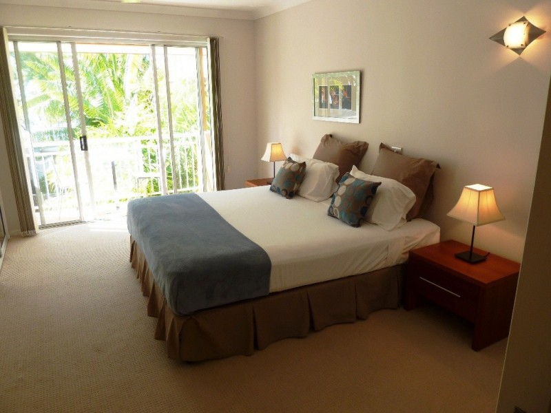 139 Williams Esplanade, Palm Cove QLD 4879