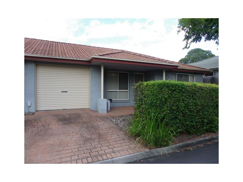 25 Buckingham Place, Eight Mile Plains QLD 4113