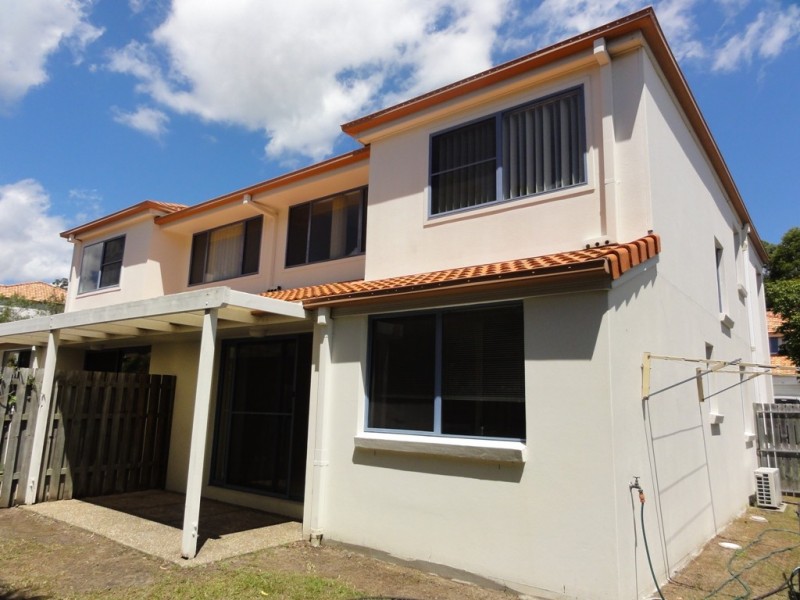 50/2 Studio Drive, Pacific Pines QLD 4211