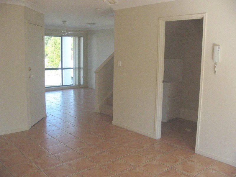 50/2 Studio Drive, Pacific Pines QLD 4211