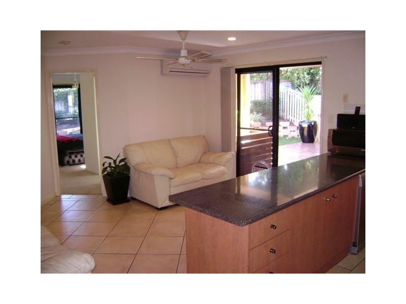 24/95 Arundel Drive, Arundel QLD 4214