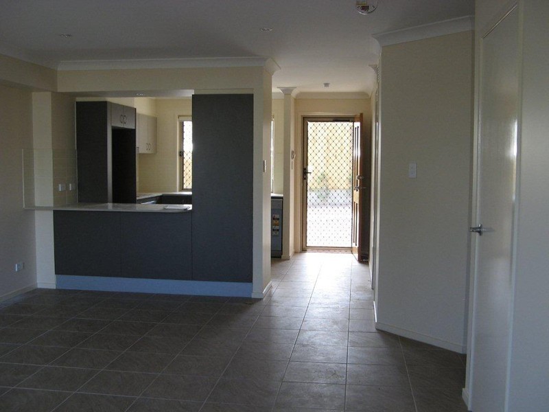 582 Manly Road, Wakerley QLD 4154