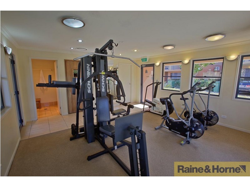 109/4 University Drive, Robina QLD 4226