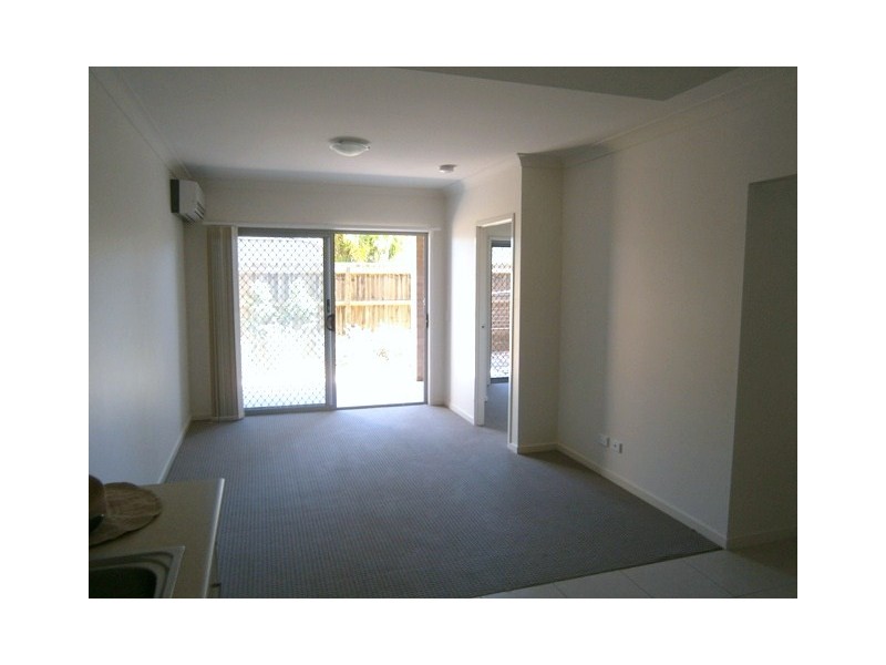 137 Duffield Rd, Kallangur QLD 4503