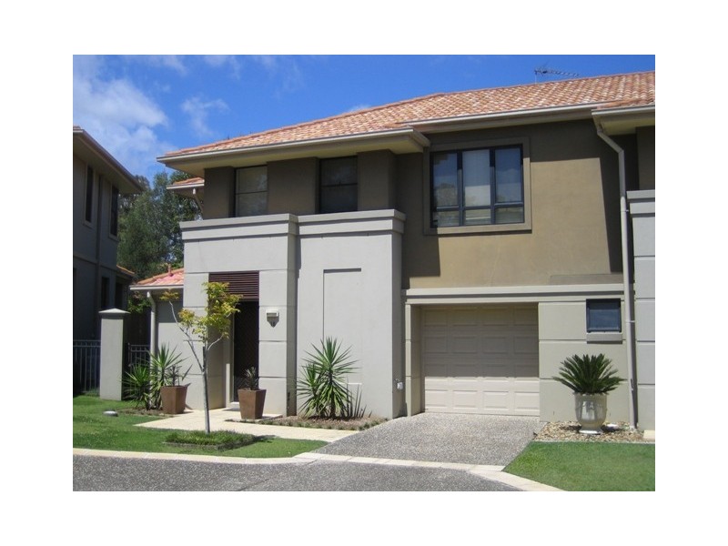 18,44-52 Pine Valley Drive, Robina QLD 4226