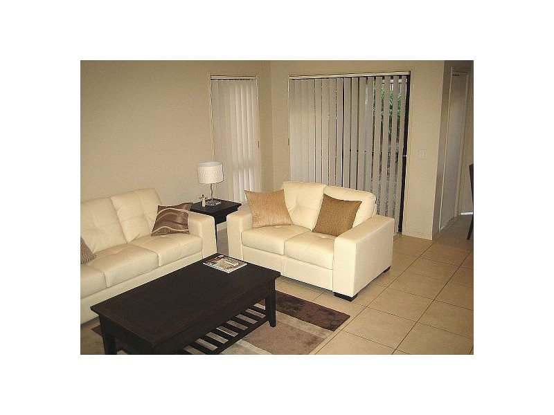18,44-52 Pine Valley Drive, Robina QLD 4226