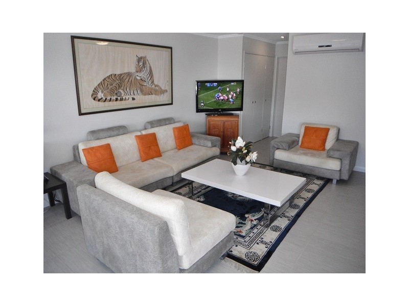 96/123 Barrack Road, Cannon Hill QLD 4170