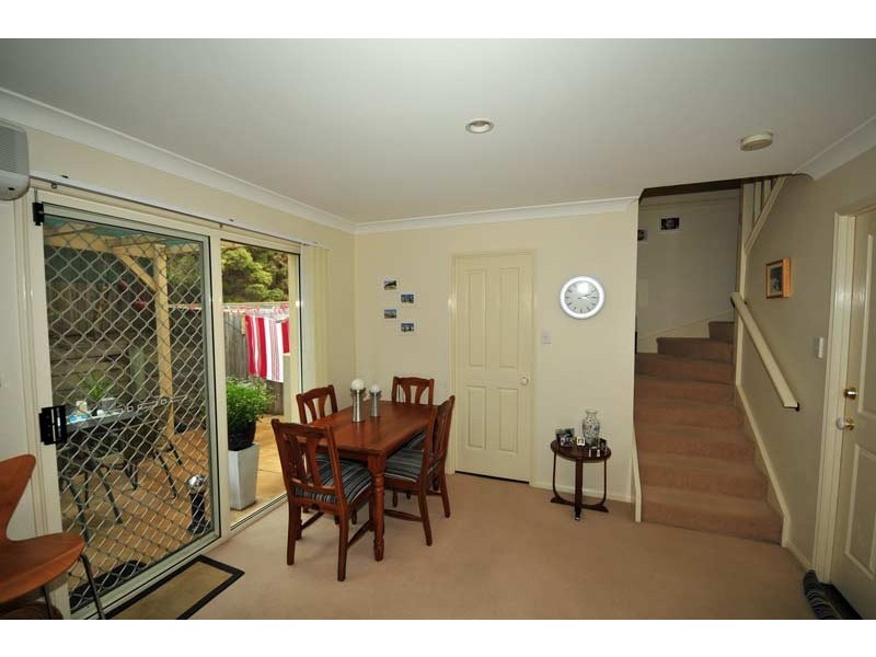 10 Chapman Place, Oxley QLD 4075