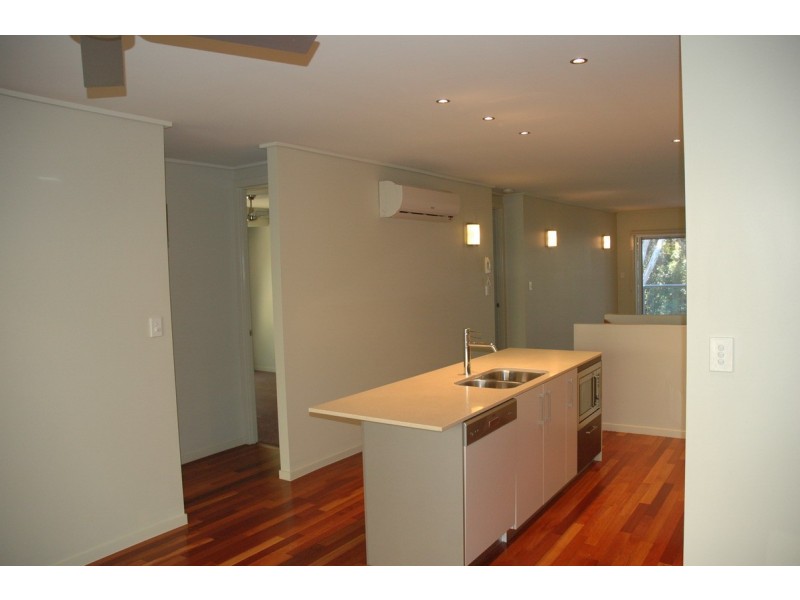 45 Lancashire Drive, Mudgeeraba QLD 4213