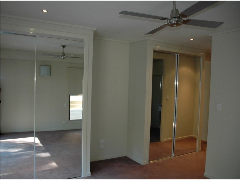 45 Lancashire Drive, Mudgeeraba QLD 4213