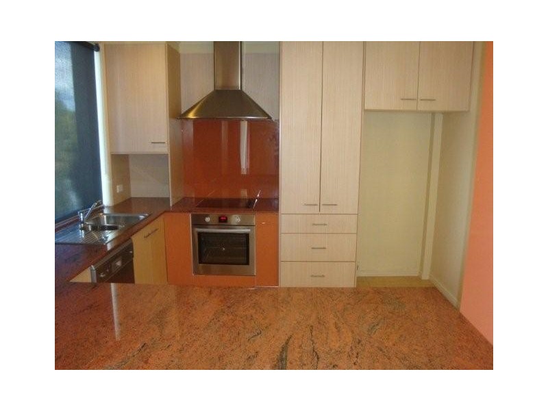 10/4 University Drive, Robina QLD 4226