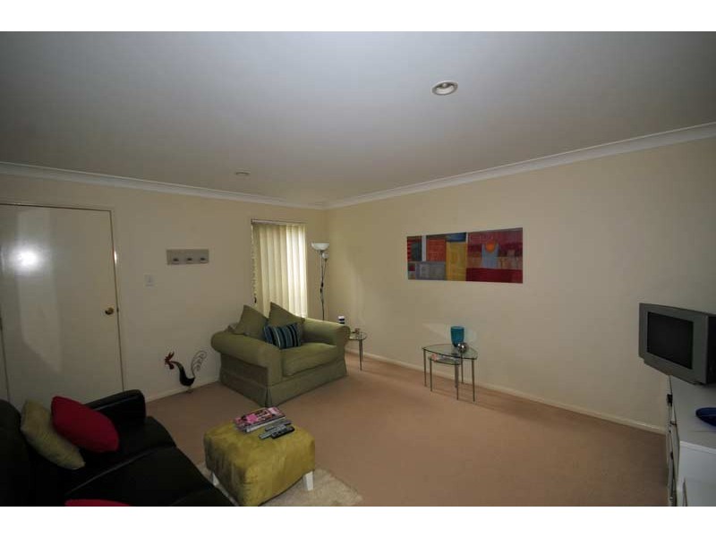 10 Chapman Place, Oxley QLD 4075