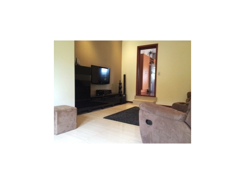 82 Bergin Rd, Ferny Grove QLD 4055