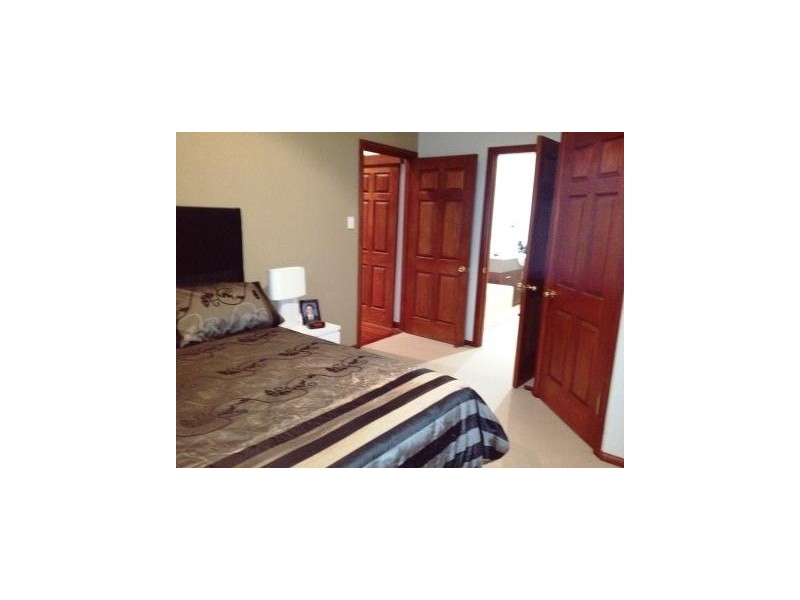 82 Bergin Rd, Ferny Grove QLD 4055