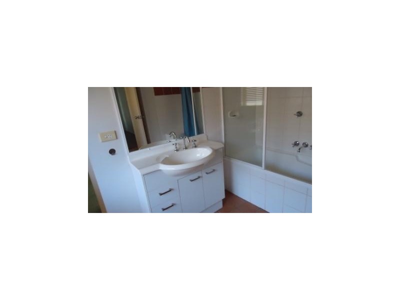 1 Bridgman Drive, Reedy Creek QLD 4227