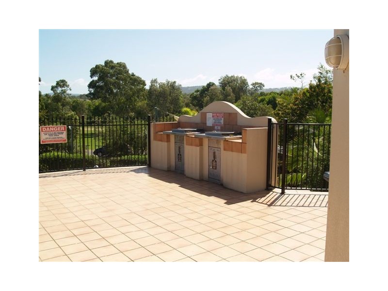 2 Ghilgai Road, Merrimac QLD 4226