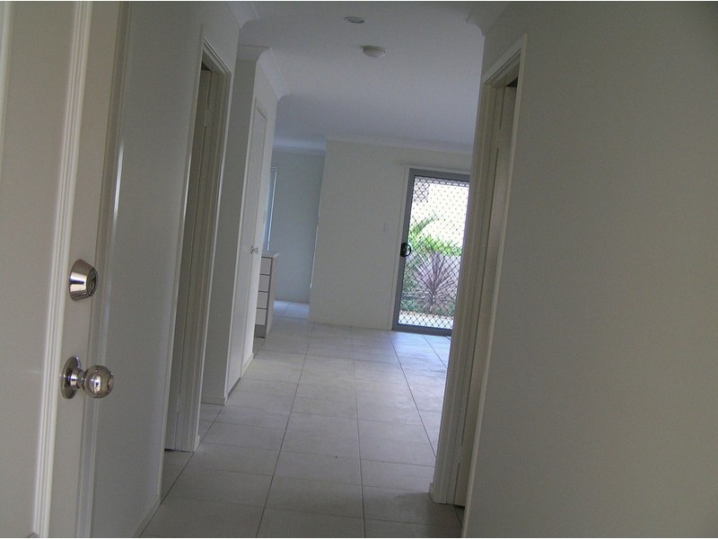 18 Emma Street, Bracken Ridge QLD 4017