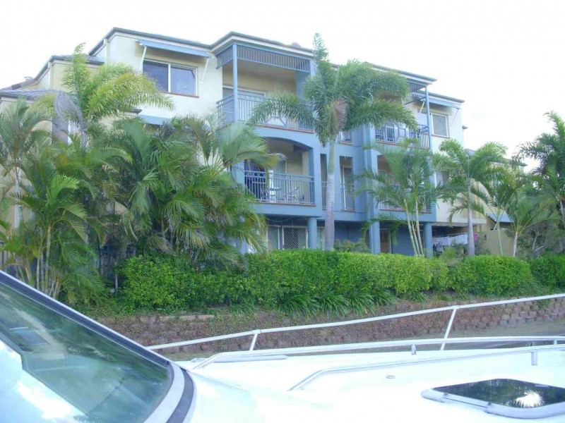 16/82 Limetree Parade, Runaway Bay QLD 4216