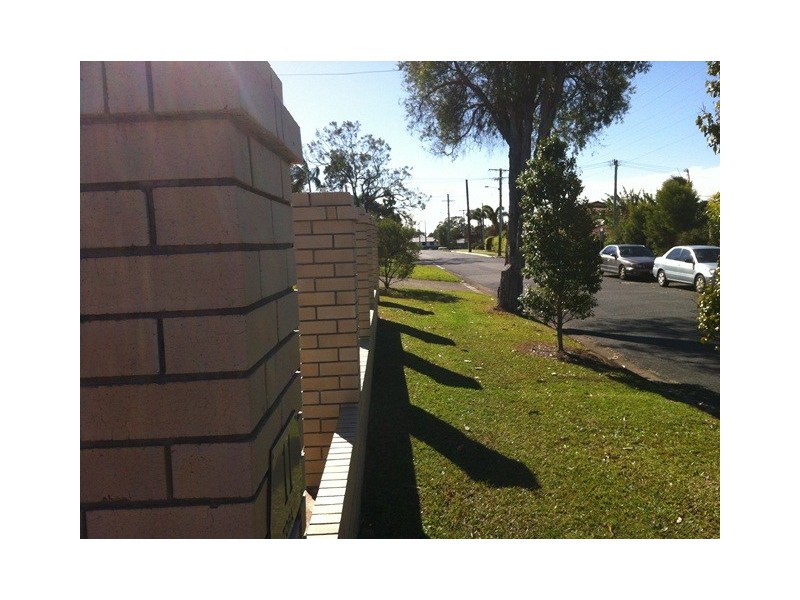11 Tora Street, Macgregor QLD 4109