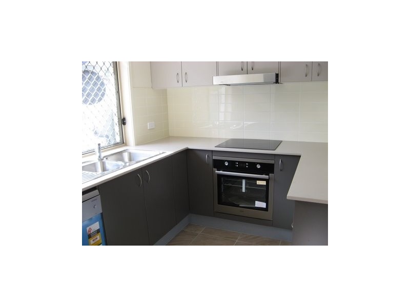 582 Manly Road, Wakerley QLD 4154