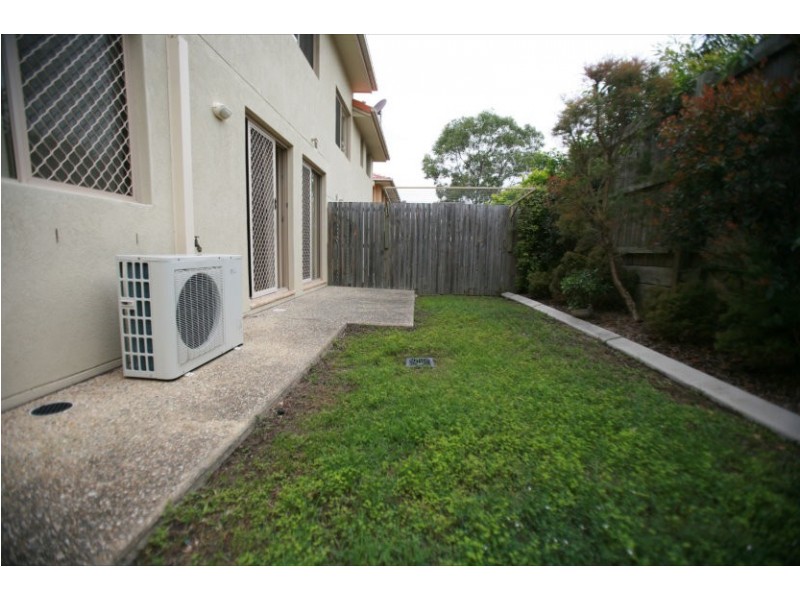 28 Coora Street, Wishart QLD 4122