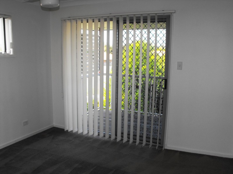 27/2 Meadowbrook Drive, Meadowbrook QLD 4131