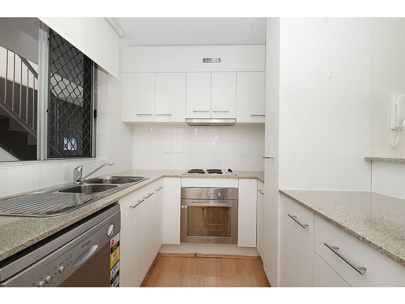 14, 219-223 Tufnell Road, Banyo QLD 4014