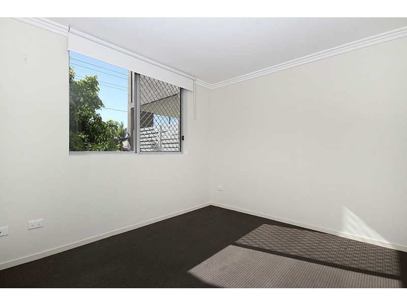 14, 219-223 Tufnell Road, Banyo QLD 4014