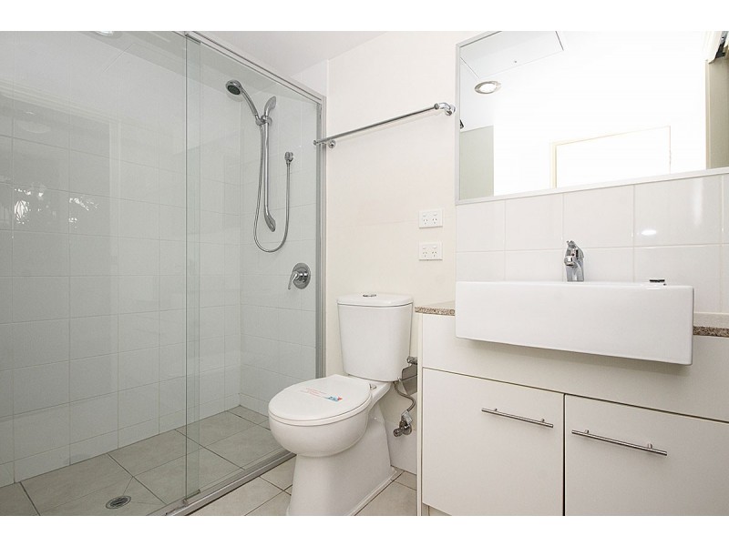 14, 219-223 Tufnell Road, Banyo QLD 4014