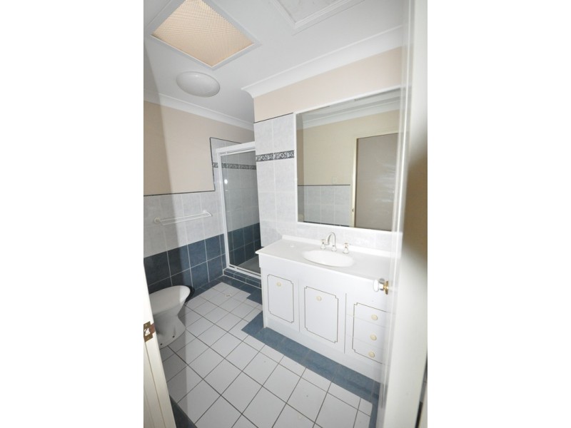 580 Seventeen Mile Rocks Road, Sinnamon Park QLD 4073