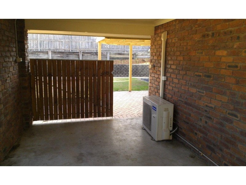 5 Glenalwyn, Holland Park QLD 4121