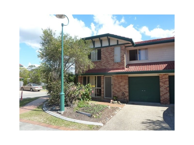 U01-75 Brown, Labrador QLD 4215