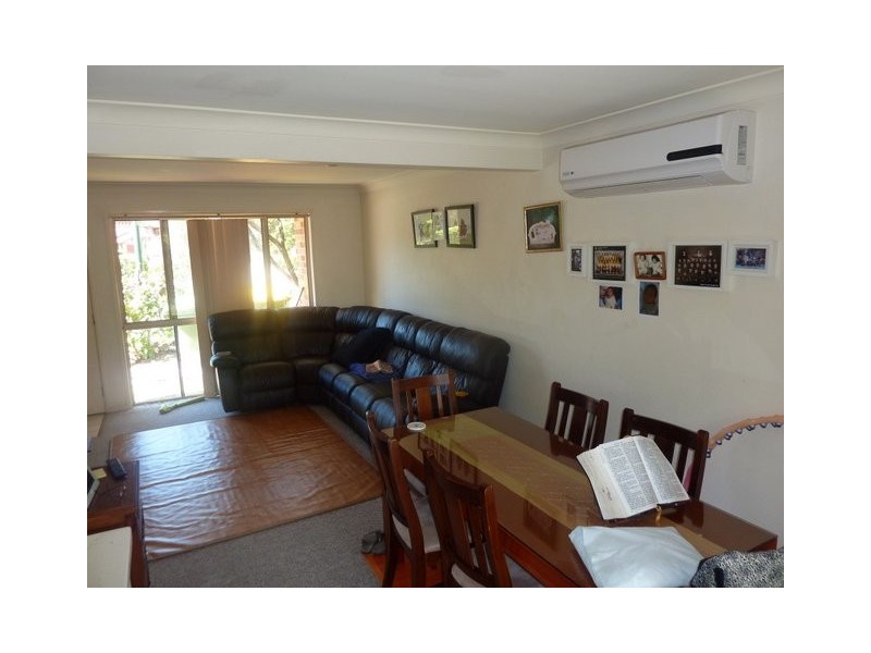 U01-75 Brown, Labrador QLD 4215