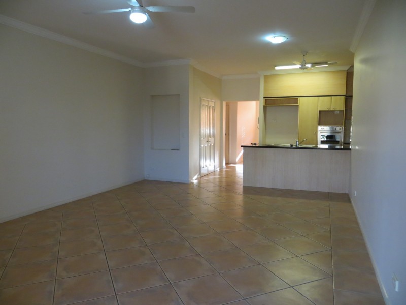 13/82 Limetree Parade, Runaway Bay QLD 4216