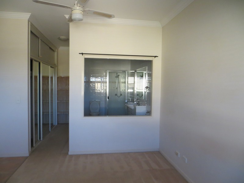 13/82 Limetree Parade, Runaway Bay QLD 4216